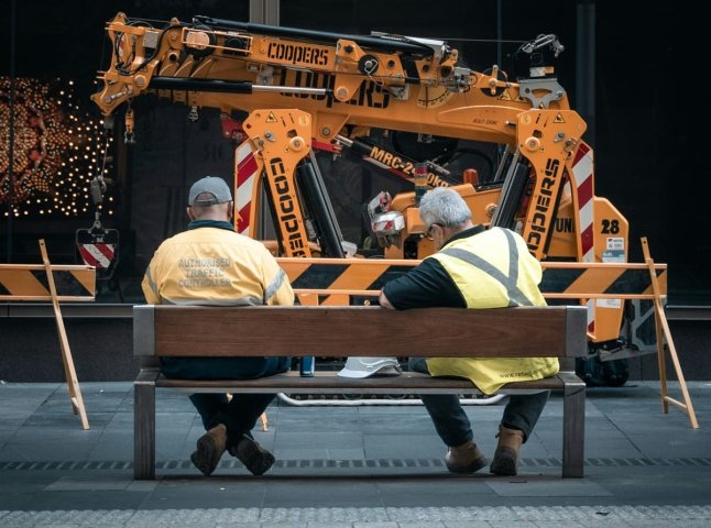Тебе скоро (не) звільнять: яких фахівців не замінить штучний інтелект