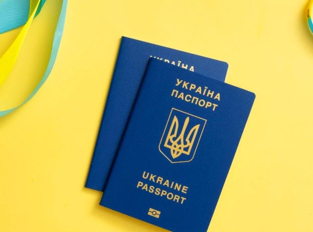 Опублікована нова інформація про гроші для українців, які виїхали за кордон