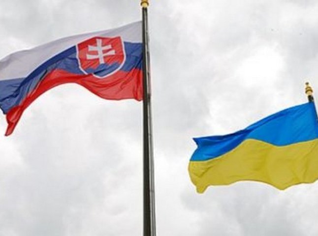 Сусідня Словаччина передасть Україні військову допомогу на понад 2 млн євро