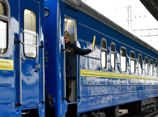 "Укрзалізниця" призначила додаткові поїзди на новорічно-різдвяні свята