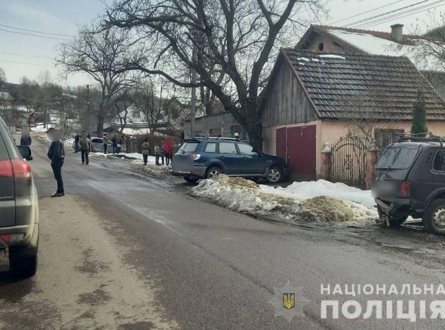 На Тячівщині чоловік скоїв одразу 2 злочина: що трапилось