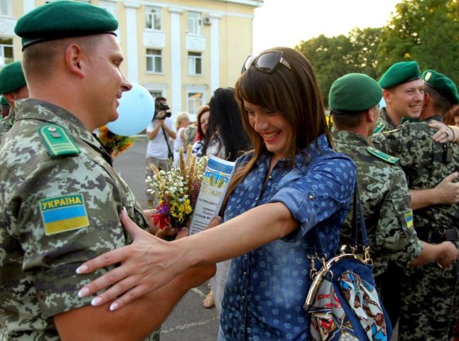 У Чопі відбулась зустріч чергової групи бійців, які повернулись із зони проведення АТО (ФОТОФАКТ)