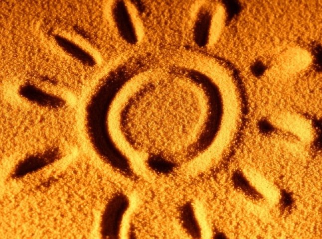 Синоптики зафіксували на Закарпатті в тіні рекордну за останні 60 років температуру