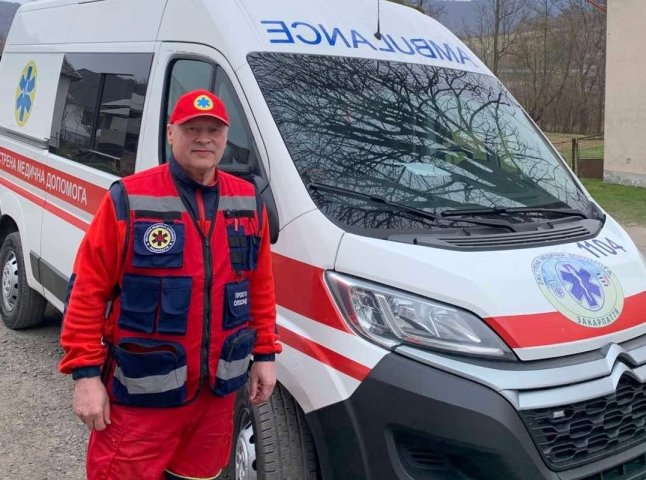 Із 16-річною дівчиною вдома на кухні сталась неприємна подія