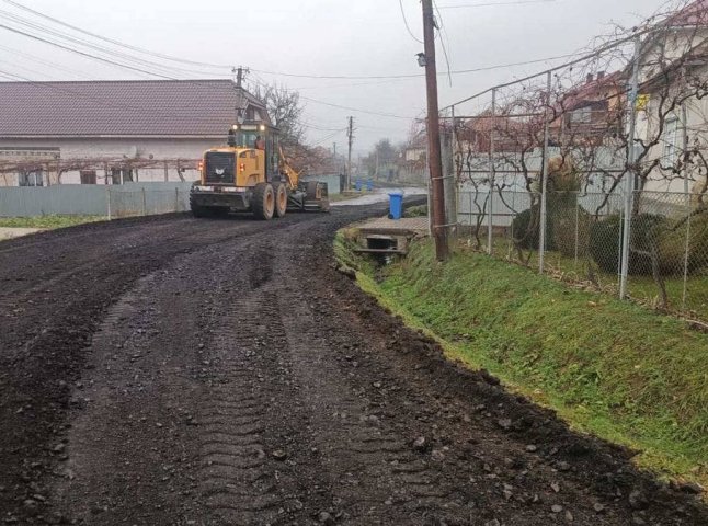 У селі на Мукачівщині відремонтували одну з доріг