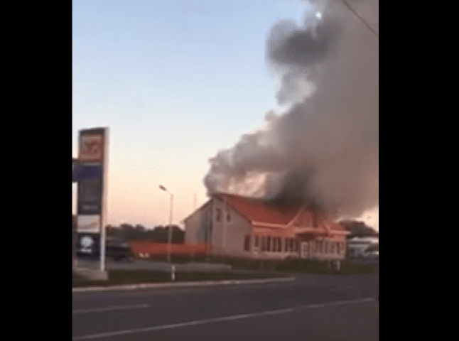 Поблизу КПП "Тиса" ввечері спалахнула пожежа