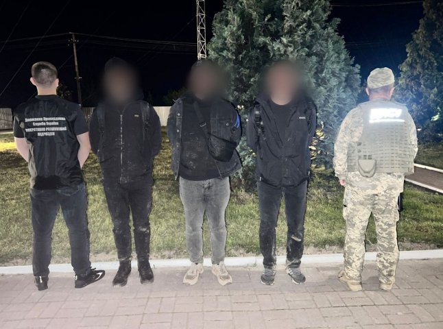 Хотіли потрапити в Угорщину: що коїлось на кордоні Хотіли потрапити в Угорщину: що коїлось на кордоні