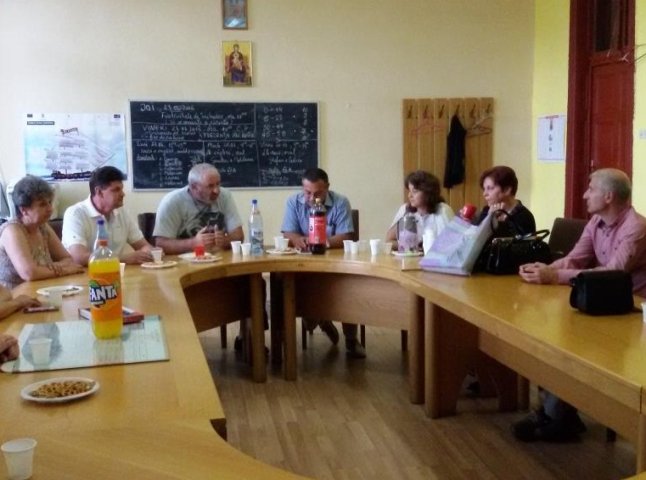 Делегація освітян Тячівщини з робочим візитом відвідала Румунію