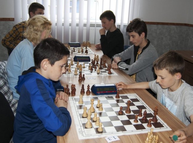 У Мукачеві відбулись змагання з шахів