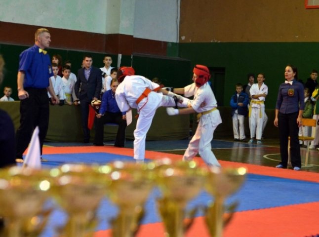 В Ужгороді пройшов чемпіонат Закарпаття з шидокан-карате