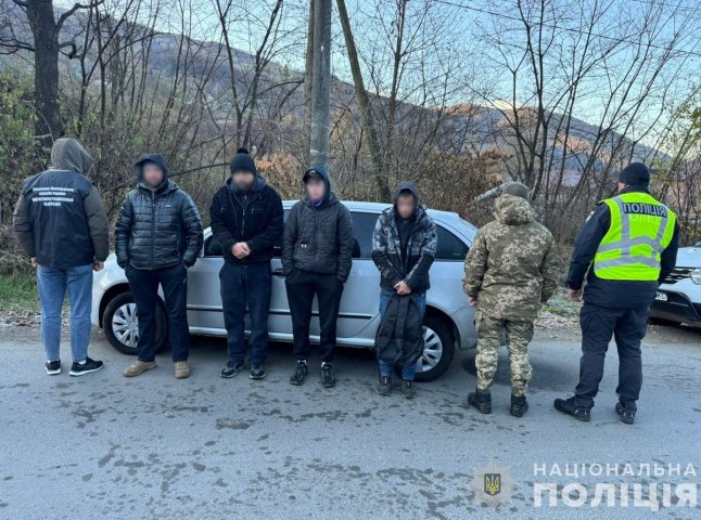 В одному з районів Закарпаття заблокували два канали незаконного переправлення чоловіків через кордон