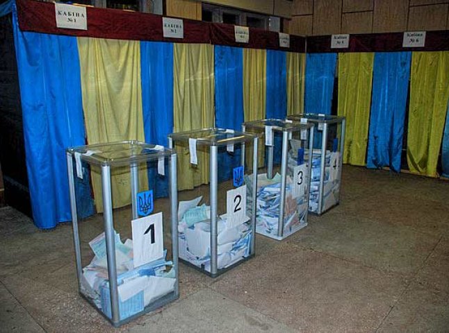 У Воловецькій РДА пройшла нарада з приводу готовності виборчих дільниць