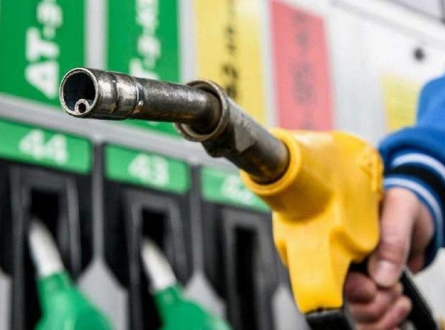 Чи зросте ціна на бензин: прогнози експертів