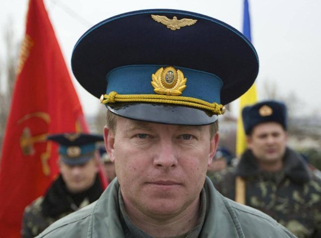 Заарештованого російськими окупантами полковника Мамчура тримають у в’язниці
