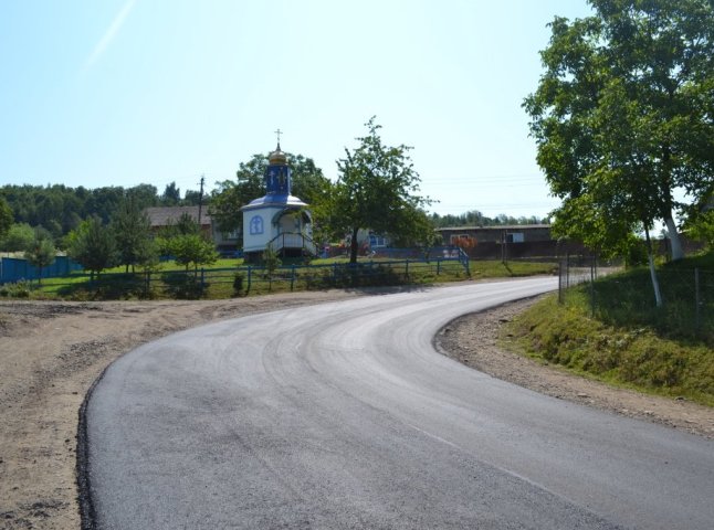 Село Крива Тячівського району отримало оновлену дорогу