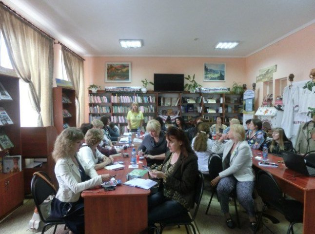 Бібліотекарі з усієї України зустрілись у Тячеві