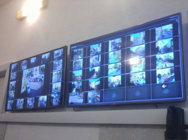 У Мукачеві презентували інтелектуальну систему вуличного відеоспостереження