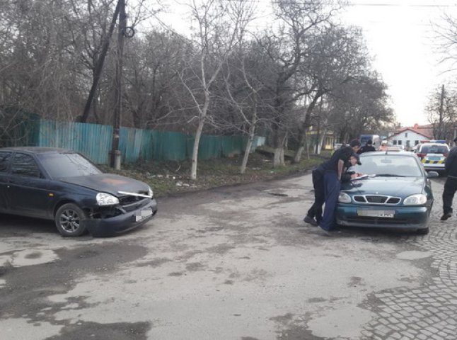 ДТП у Берегові: зіткнулися два автомобілі