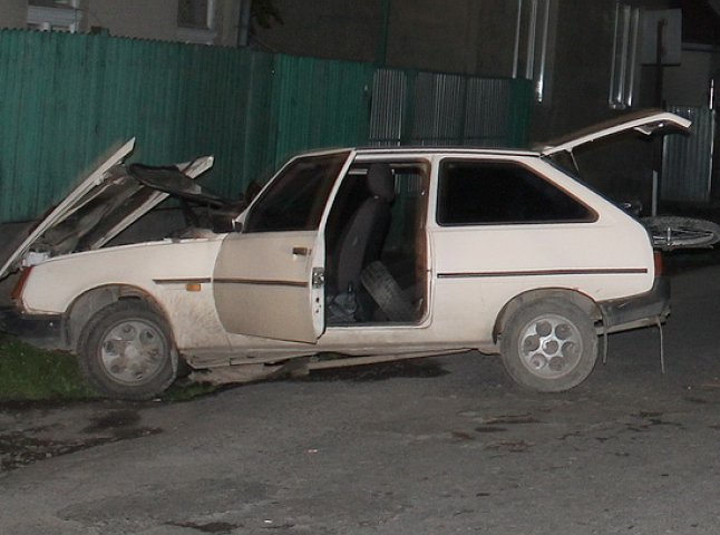 Правоохоронці Виноградівщини спіймали викрадачів "Таврії"