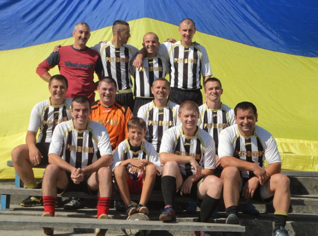 Закарпатські рятувальники вибороли срібно у турнірі з міні-футболу
