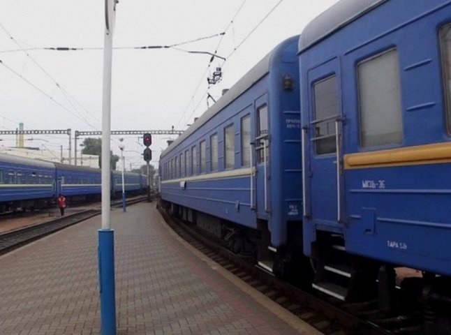 Нові правила перевезень: у поїзд "Ужгород–Харків" не впустили кількох пасажирів