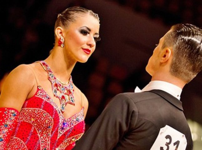 Зіркова танцювальна пара із Ужгорода вийшла до фіналу Чемпіонату світу з 10 танців (ФОТО)