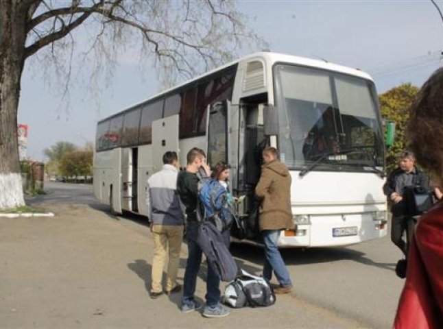 Два десятки закарпатців, які брали участь у подіях на Майдані, поїхали за кордон на оздоровлення