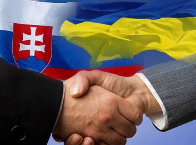 Біля Чопа можуть відкрити третій пропускний пункт між Україною та Словаччиною