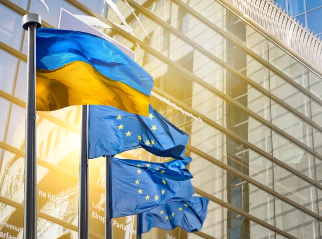 Україна в ЄС: спікер розповів, коли хочуть почати розмову про повноцінне членство