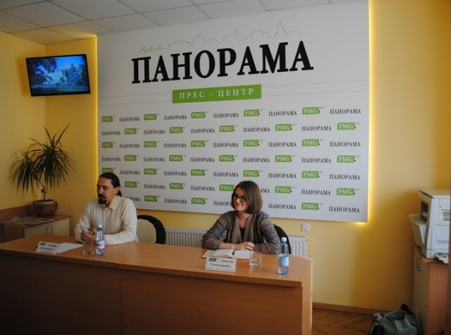 У Мукачеві проходить презентація проекту "Міста, дружні до сімей" (ФОТО)