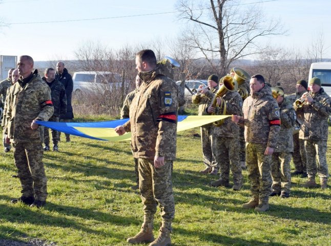 На Берегівщині попрощалися з полеглим воїном