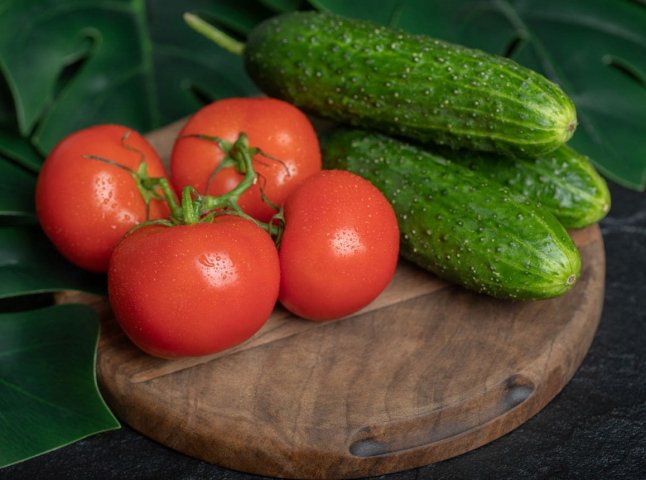 Огірки та помідори почали дорожчати: експерти розкрили причини