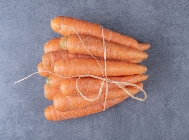 Корисний овоч продовжив дешевшати в Україні