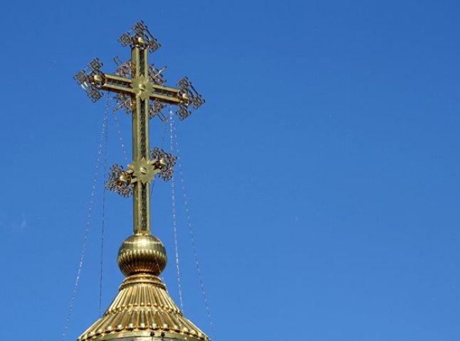 Хустська Єпархія УПЦ повідомила про смерть парафіянина місцевого храму після бійки із "Свiдками Єгови"