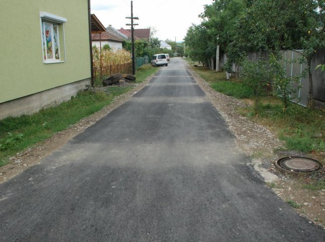 В Іршаві триває ремонт вулиць міста