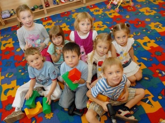 До дитсадків Мукачева вже зараховано 657 дітей