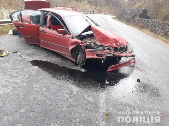 Поліцейські розповіли про аварію, яка трапилась на дорозі Мукачево-Рогатин