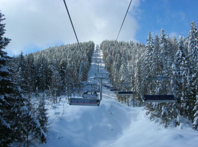 Гірськолижні курорти Карпат відкривають зимовий сезон