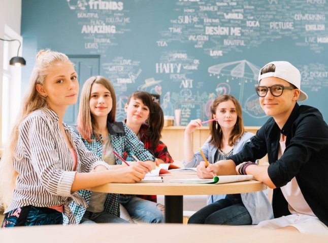 Школи перетворюють на ліцеї: який вибір матимуть учні після 9 класу