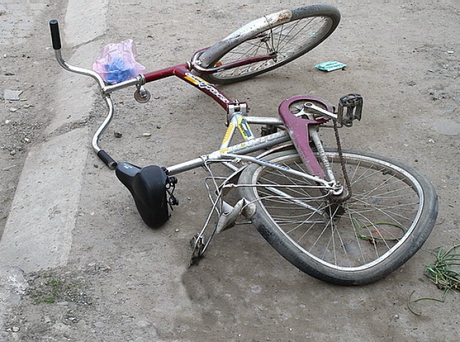 На Виноградівщині знайшли водія, який збив велосипедистку і втік з місця пригоди