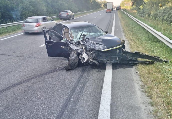 Закарпатець потрапив у жахливу аварію на трасі «Київ-Чоп» – 02