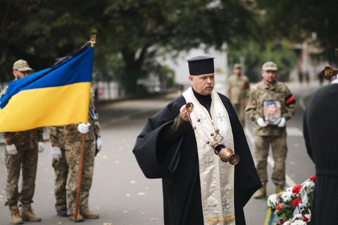 На Закарпатті сьогодні поховали полеглого Героя – 05