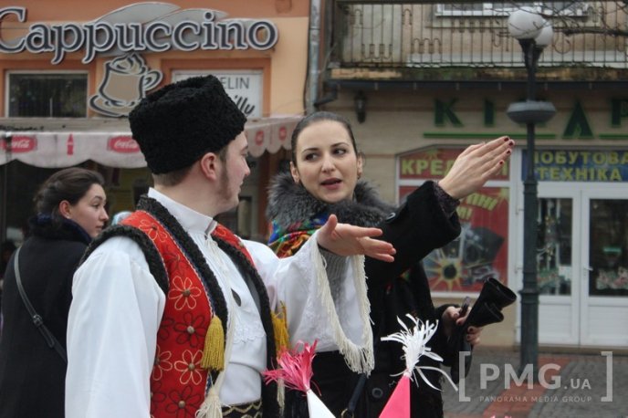 У Мукачеві урочисто відкрили фестиваль "Червене вино – 2016" – 07