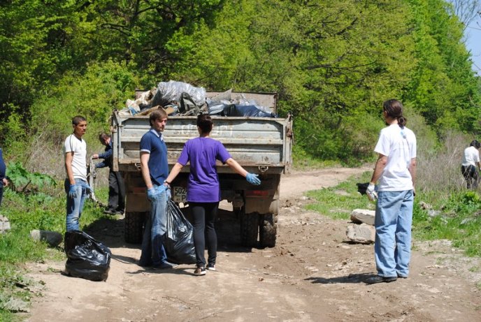 Мукачево почали робити чистим (ФОТОРЕПОРТАЖ) – 23