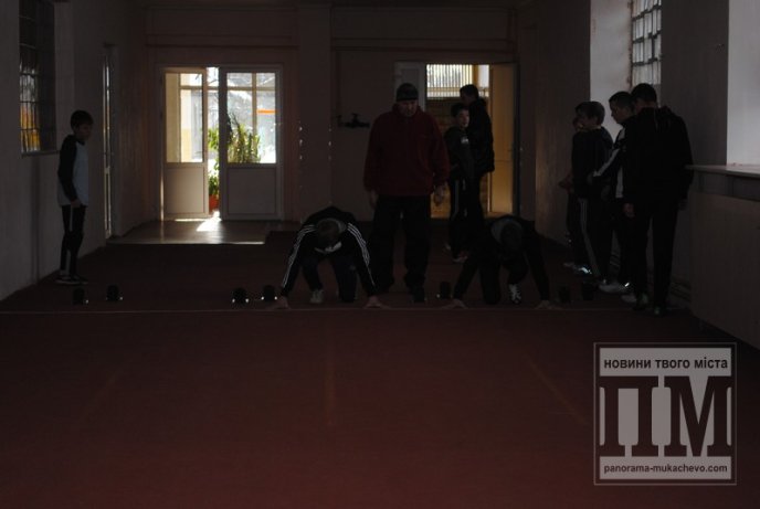 У Мукачеві стартував дитячо-юнацький турнір з легкої атлетики (ФОТО) – 07