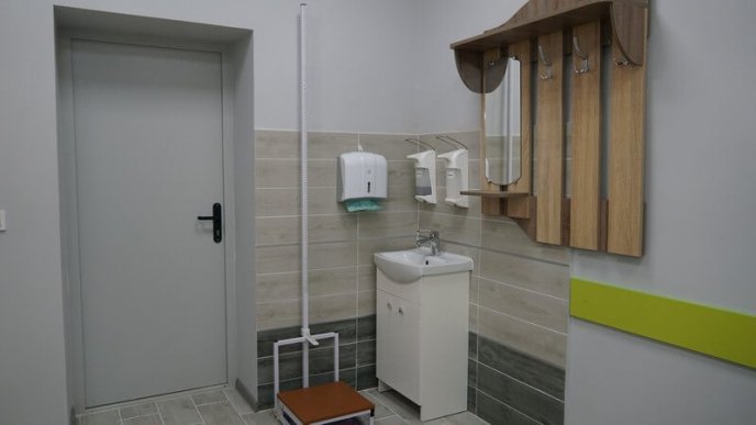 У Мукачеві відкрили оновлену амбулаторію медцентру "Сім’я" – 09