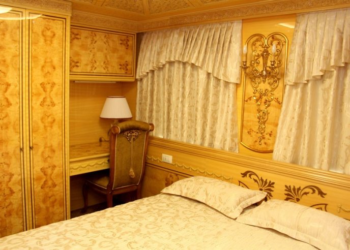 "Укрзалізниця" показала розкішні вагони, які обладнані ванною, кухнею, залою відпочинку і спальнею – 02