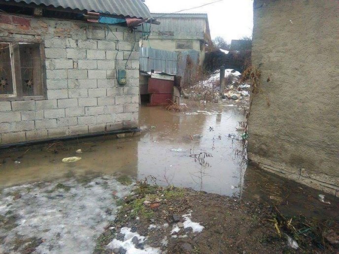 Кошти, які отримує мукачівка на виховання дітей, до них не доходять – 04