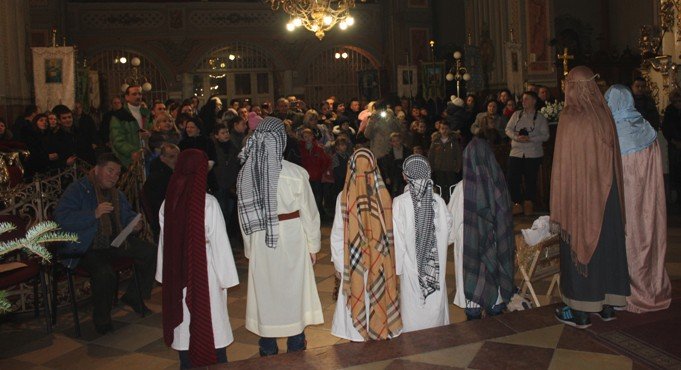 В Ужгороді відбувся перший тур фестивалю колядників – 10