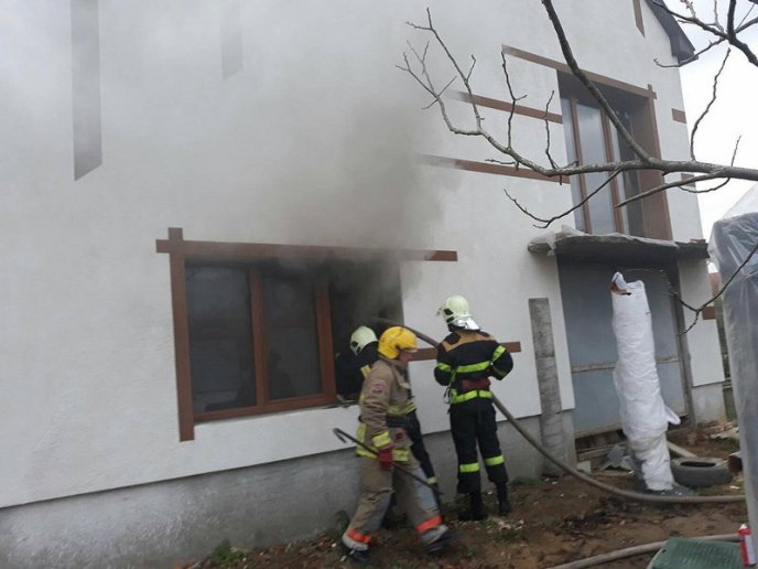 У Виноградові горіла новобудова – 04 У Виноградові горіла новобудова – 04